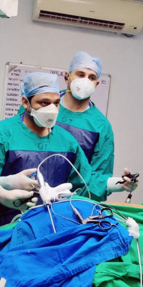 Dr. Sumit Bansal urologist in gurgaon