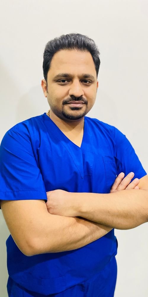 Dr. Sumit Bansal urologist in gurugram